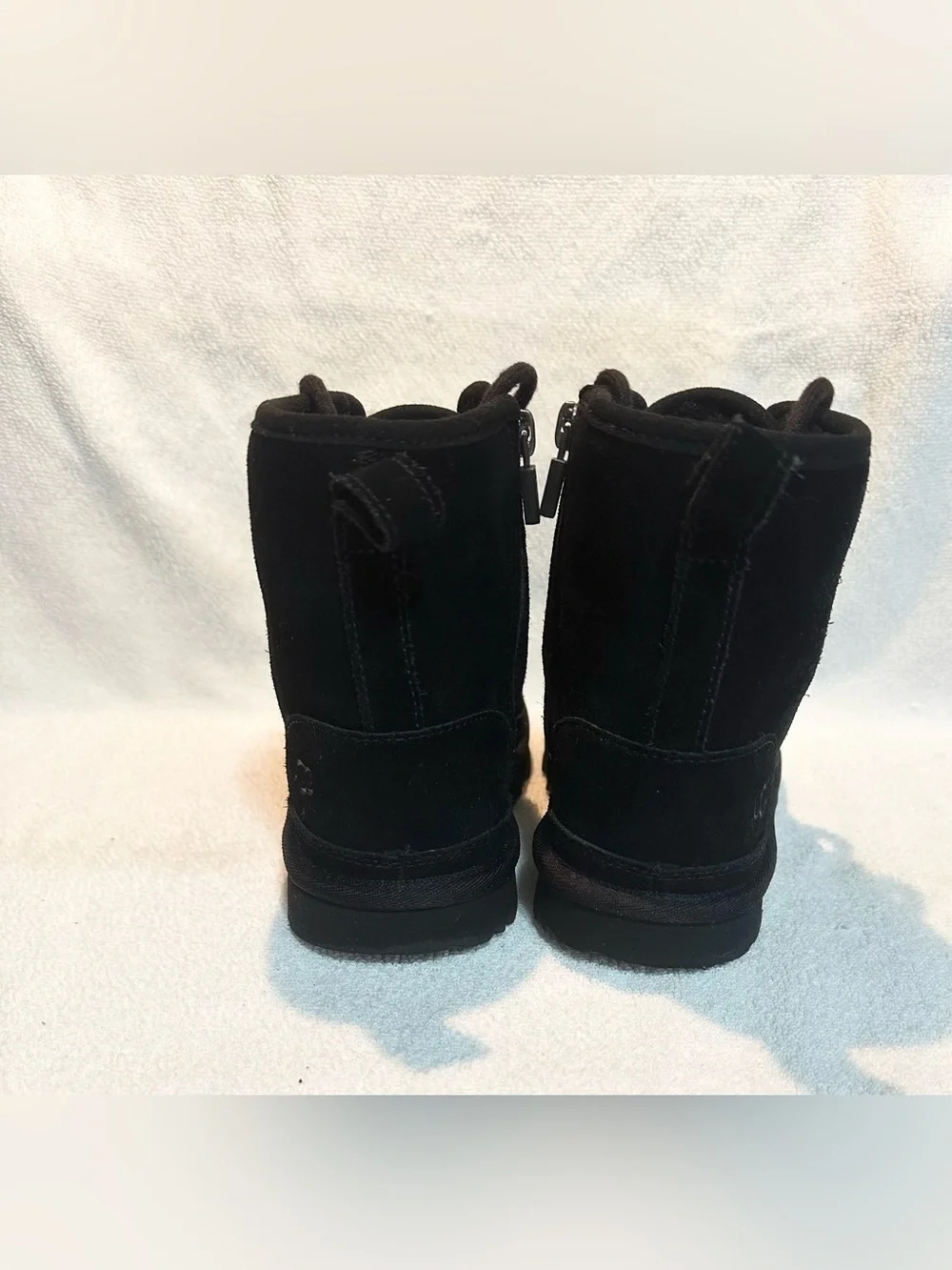 UGG Kids Harkley black Suede Boot size 2 big kid